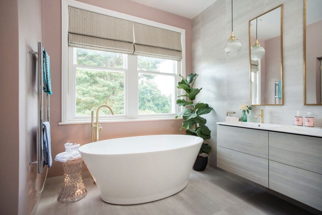 Bas016 Baths V1 Ls | UK Bathroom Warehouse, Oxford